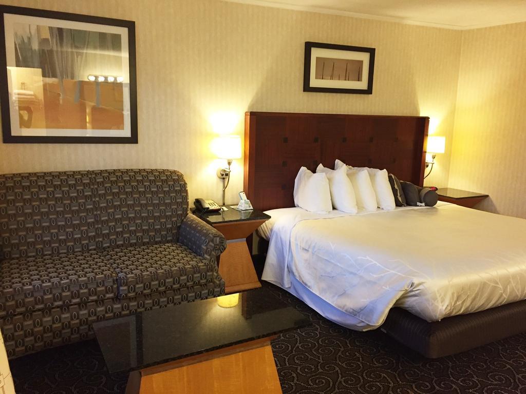 The Black Mountain Inn Brattleboro Bagian luar foto