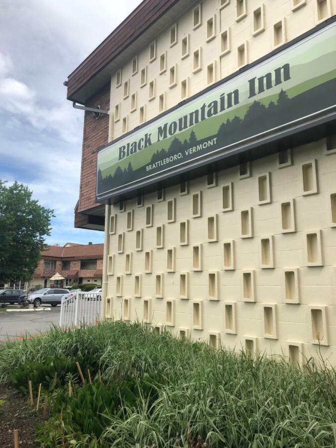 The Black Mountain Inn Brattleboro Bagian luar foto